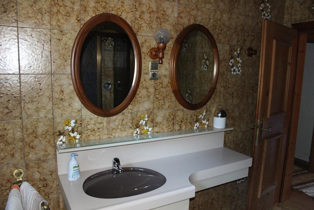Haus Lena Apartment Санкт Мартин бай Лофер Екстериор снимка